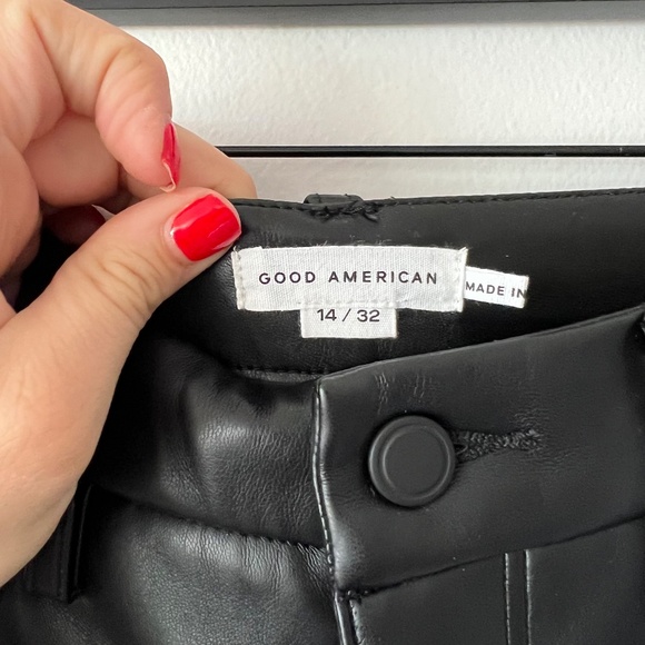 Good American Good Icon Faux Leather Pants - Picture 6 of 16